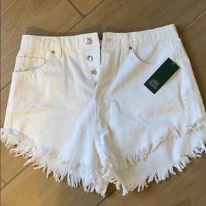 White high rise shorts